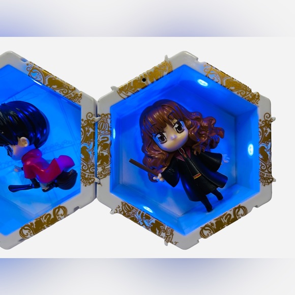 Wow! Pods Harry Potter Illuminating Hermione Granger & Harry Potter Wall Display - Picture 5 of 8